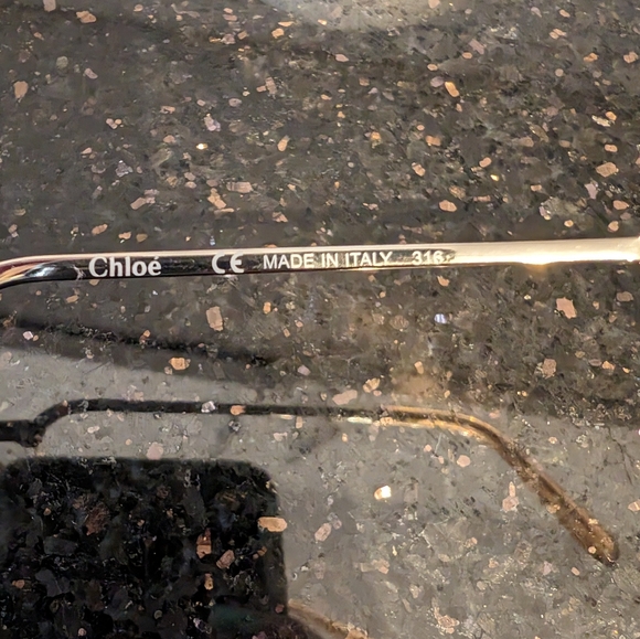 Chloe CE 120 Round Sunglasses. EUC. - Picture 11 of 13